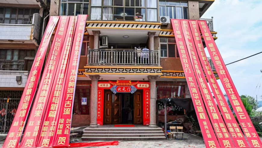 小侯七 张宇,香港最准最快资料精选二四六天天资料开奖记录,社会责任方案执行_高级版V7.22